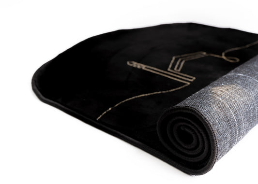 Tapis de prière inspiré de la Kaaba en noir et doré